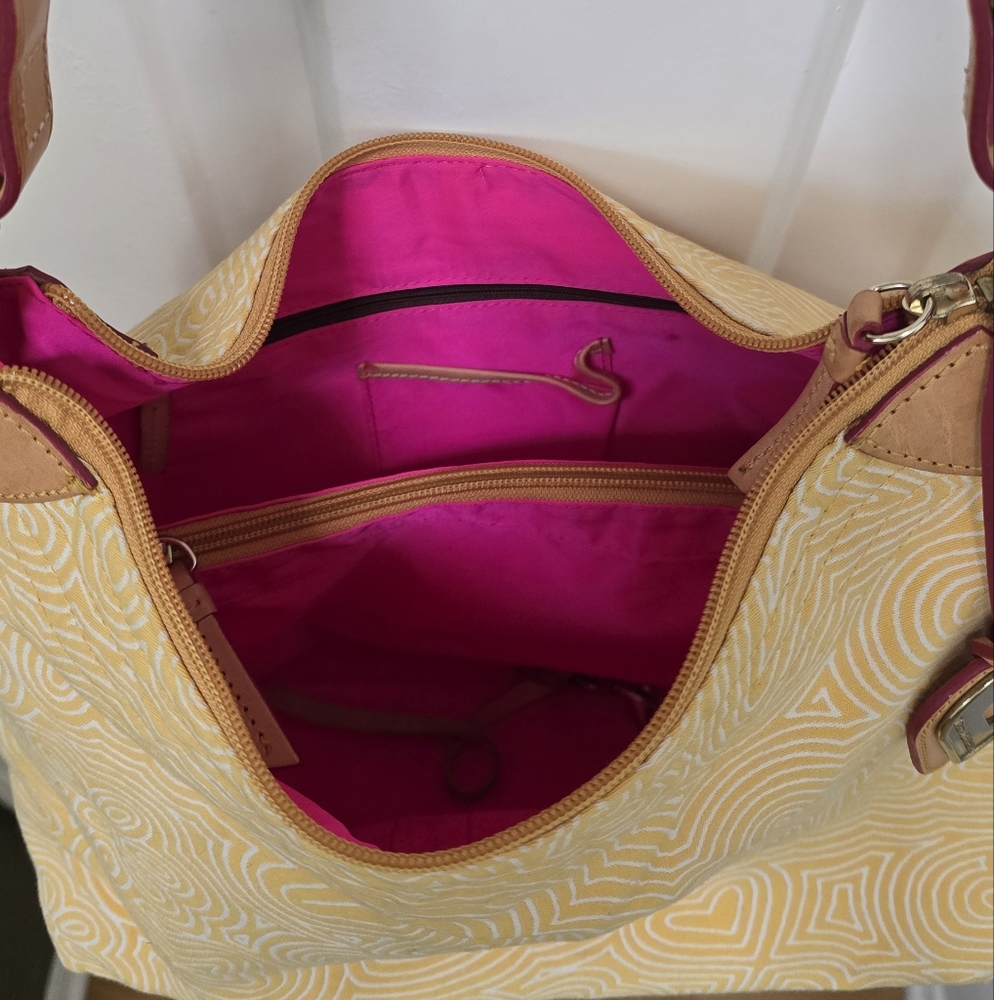 Dooney and Bourke cotton fabric hobo-NWOT - Picture 12 of 17